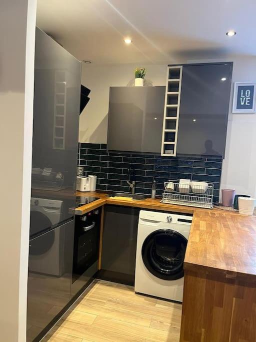 Appartement Beau Deux Pieces Pres De Paris à Bois-Colombes Extérieur photo